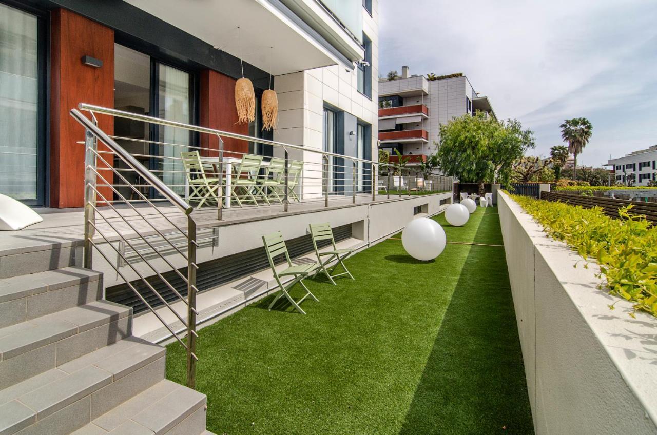 Sitges Spaces Garden Paradise 3 Bedroom, 3 Bathroom, Huge Private Garden-Terrace, Pool- Sleeps Up To 8 Экстерьер фото