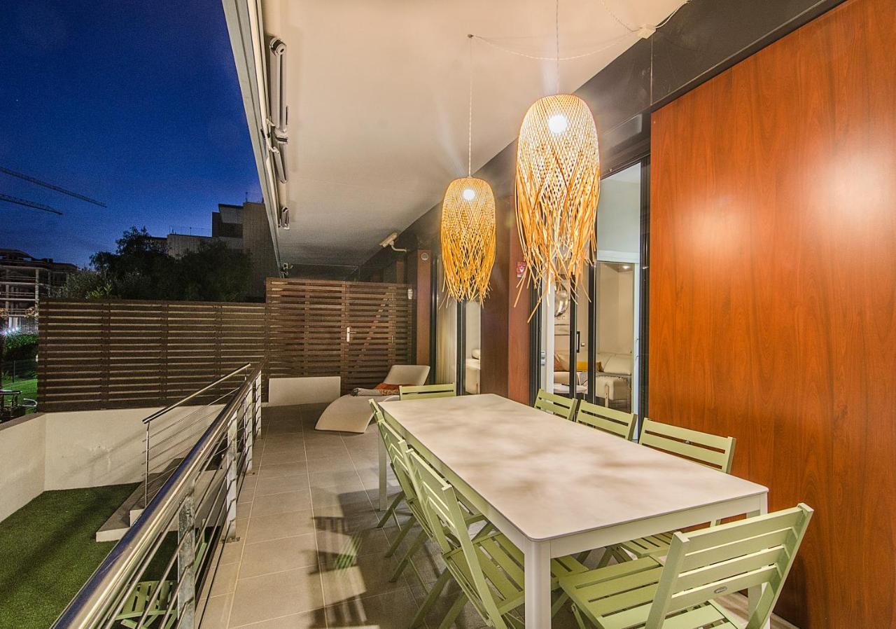 Sitges Spaces Garden Paradise 3 Bedroom, 3 Bathroom, Huge Private Garden-Terrace, Pool- Sleeps Up To 8 Экстерьер фото