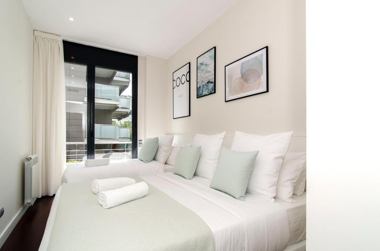 Sitges Spaces Garden Paradise 3 Bedroom, 3 Bathroom, Huge Private Garden-Terrace, Pool- Sleeps Up To 8 Экстерьер фото