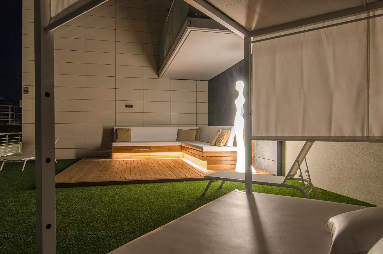 Sitges Spaces Garden Paradise 3 Bedroom, 3 Bathroom, Huge Private Garden-Terrace, Pool- Sleeps Up To 8 Экстерьер фото